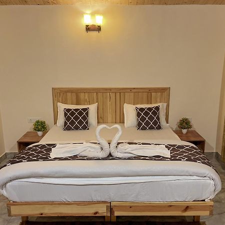 Ahava Kasol Riverside Cafe And Cottages Eksteriør billede