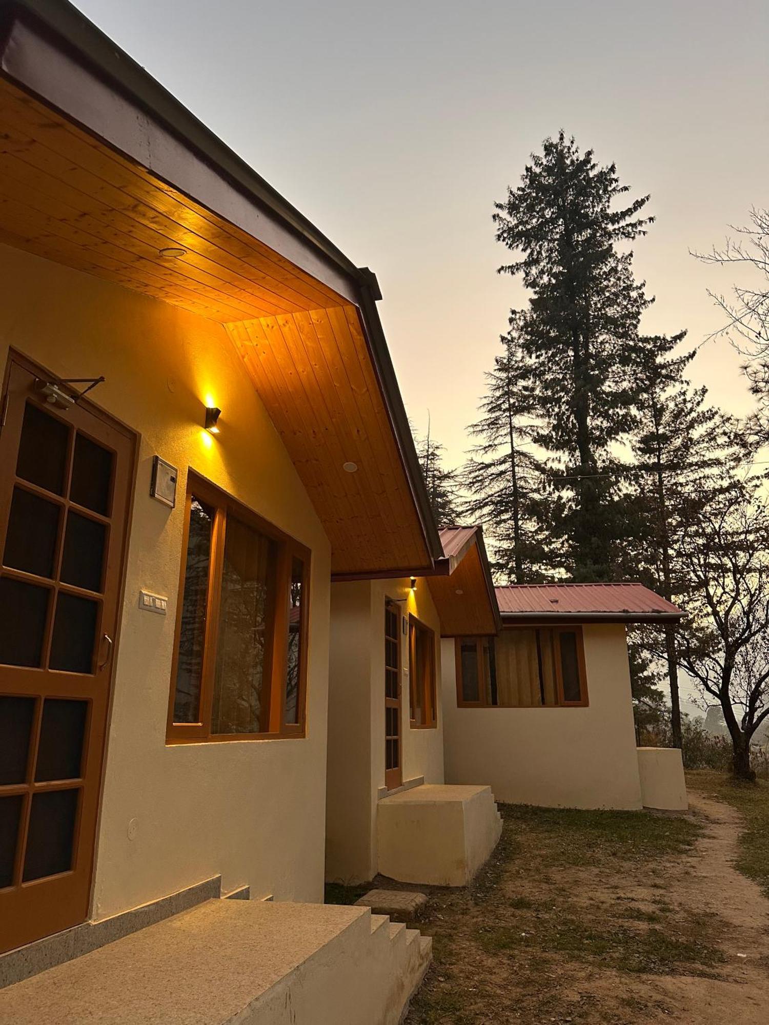 Ahava Kasol Riverside Cafe And Cottages Eksteriør billede