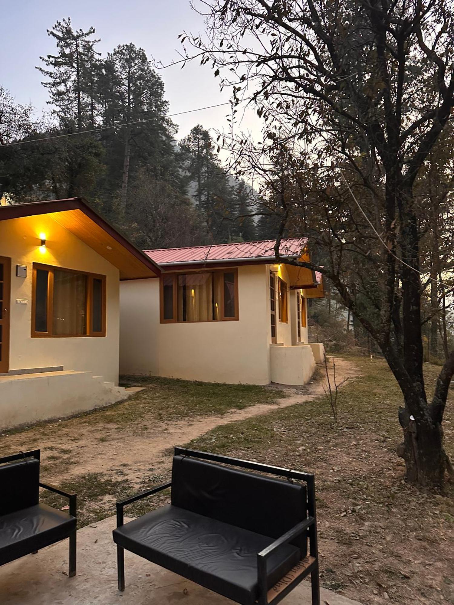 Ahava Kasol Riverside Cafe And Cottages Eksteriør billede