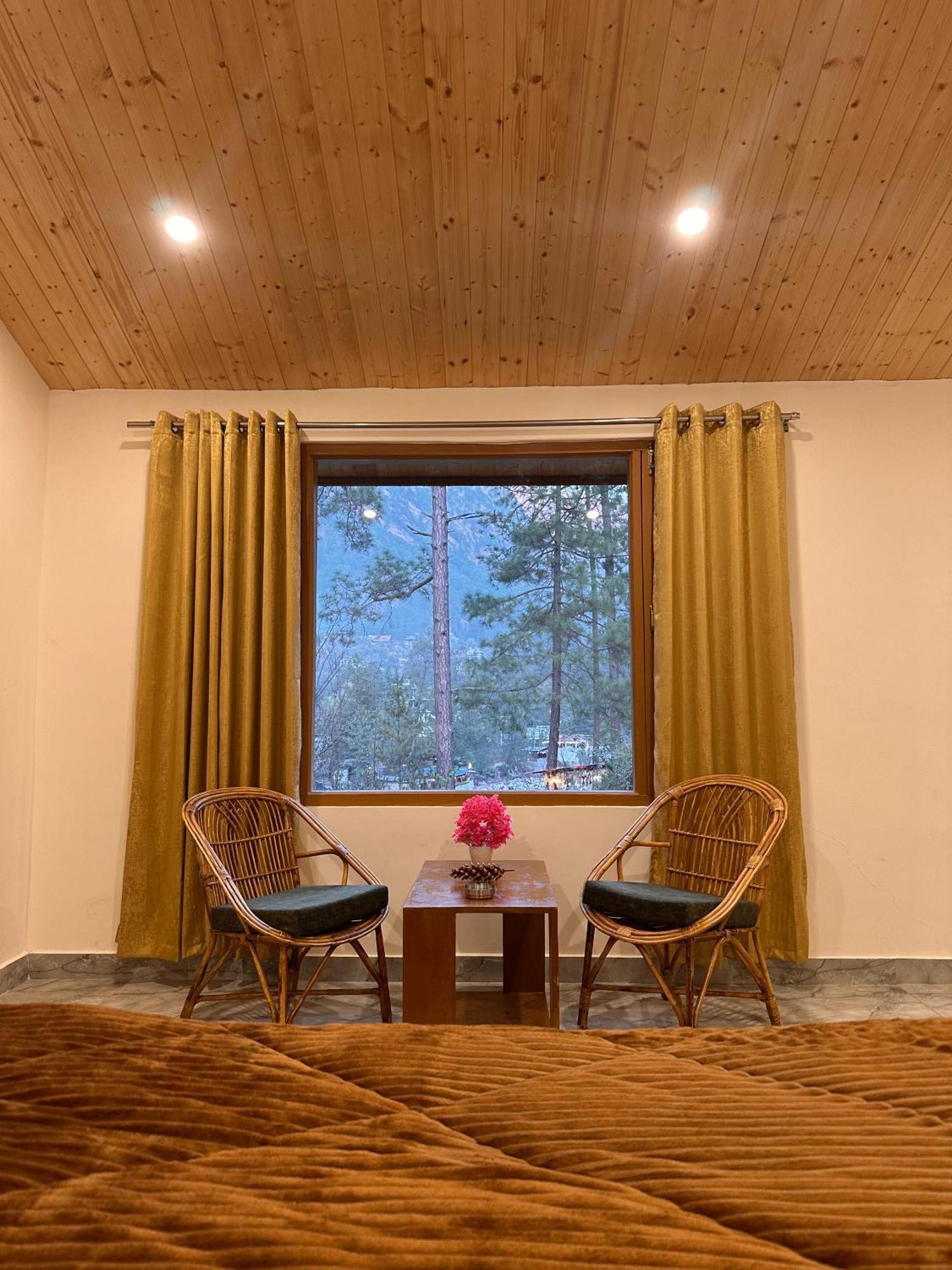 Ahava Kasol Riverside Cafe And Cottages Eksteriør billede