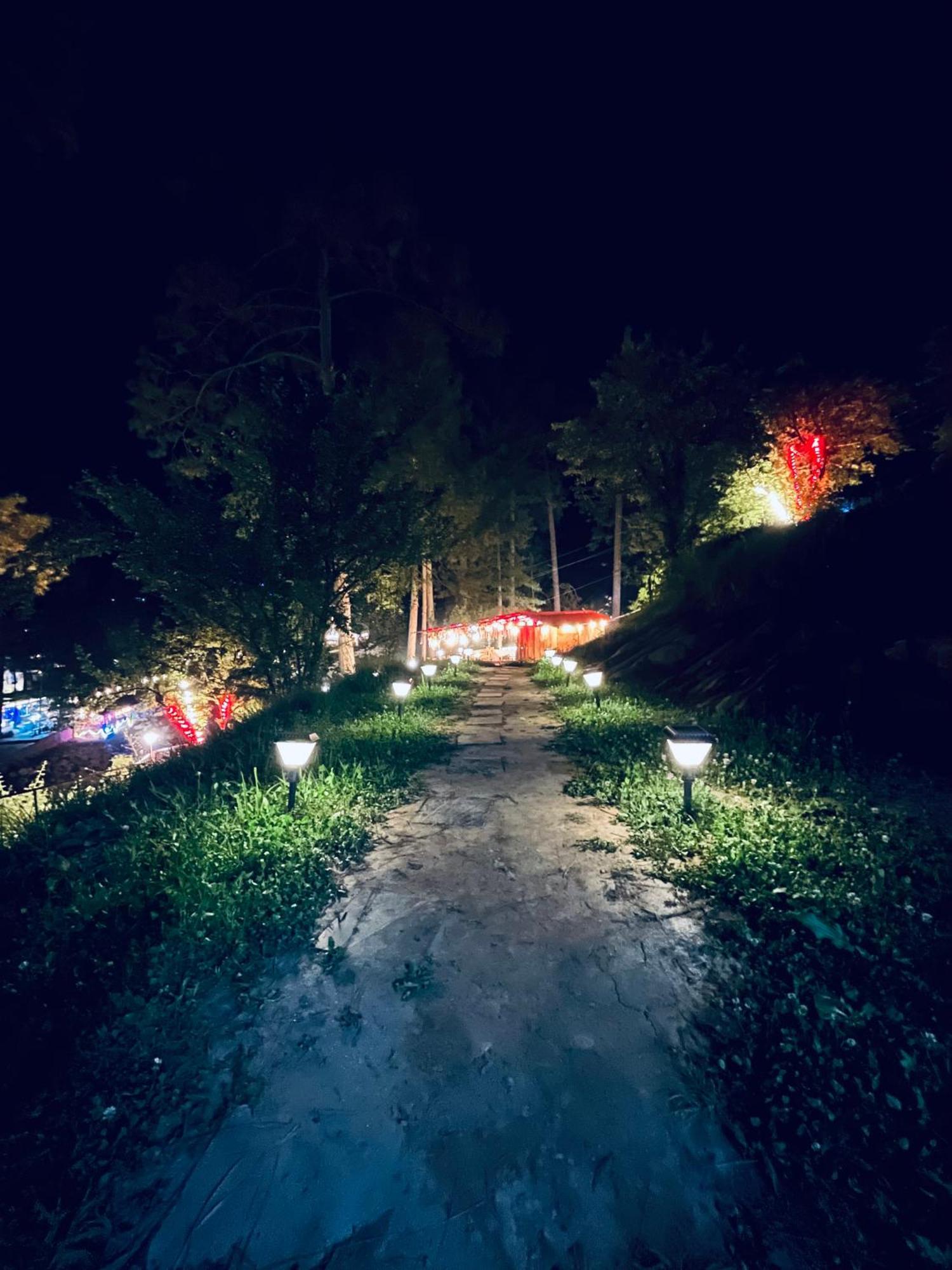 Ahava Kasol Riverside Cafe And Cottages Eksteriør billede